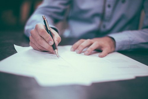 férgek elleni biztonságos készítmények széles test a szalagon